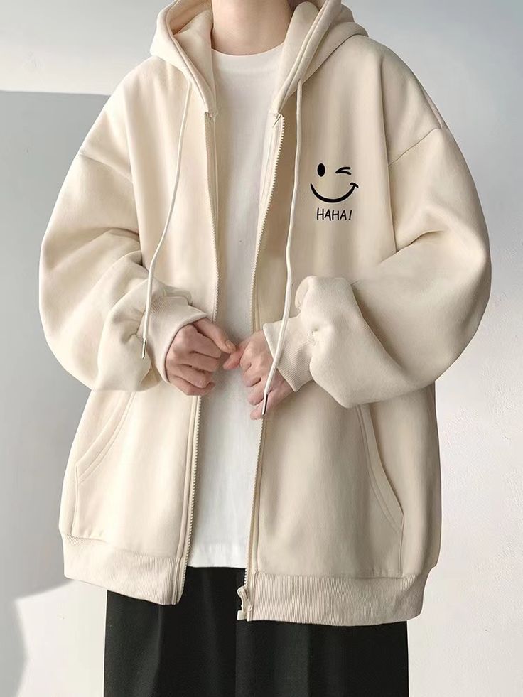 Smiling Bunny Zip Hoodie – ฮู้ดดี้ซิปหน้าลายกระต่ายยิ้ม