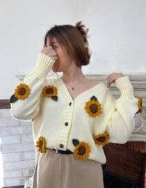 Sunshine Sunflower Cardigan – คาร์ดิแกนลายดอกทานตะวัน
