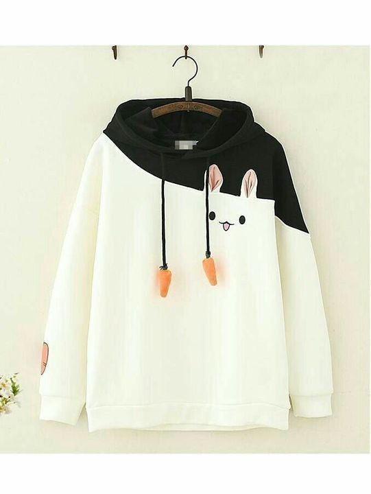 Carrot Bunny Pop Hoodie – ฮู้ดดี้ลายกระต่ายกับแครอทสีดำขาว