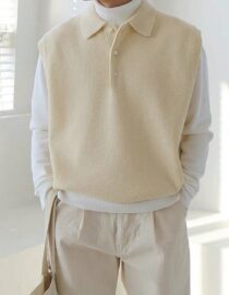 High Neck Knit Vest – เสื้อกั๊กไหมพรมคอตั้งสีขาวครีม