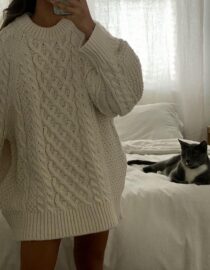 Oversize Waffle Knit Dress – ชุดเดรสไหมพรมลายวาฟเฟิล