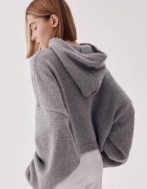 Basic Zip-up Hoodie (Grey) – ฮู้ดดี้ซิปหน้าสีเทาพื้นฐาน