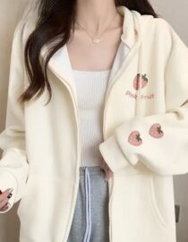 Strawberry Cream Zip Cardigan – คาร์ดิแกนซิปลายสตรอว์เบอร์รี